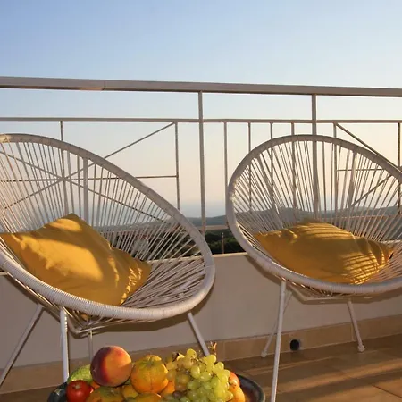 360 Panorama House: Stargazing Retreat Near The Holiday home Kournas